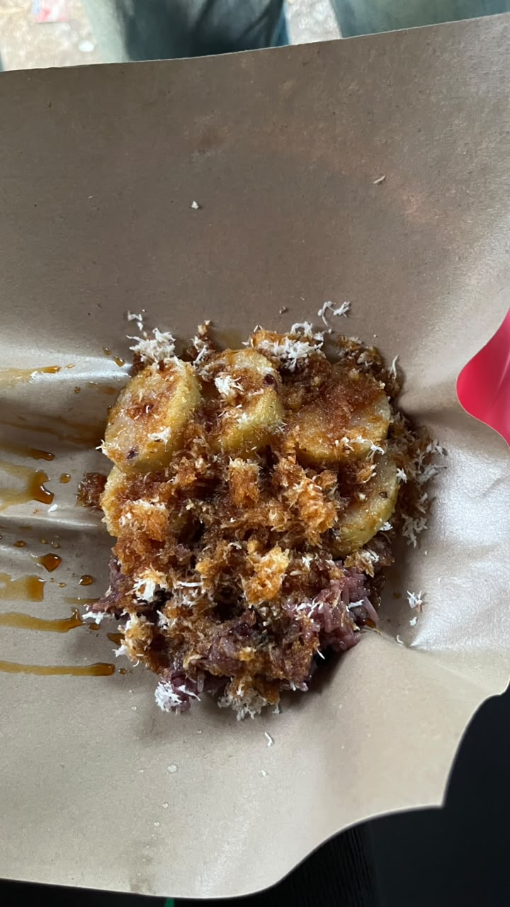 Aneka Jajanan Tradisional Warung Sengkor